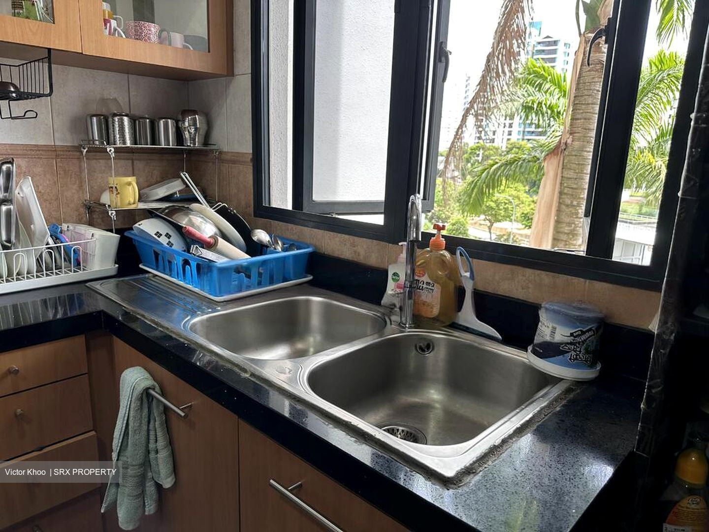 East Meadows (D16), Condominium #565047201